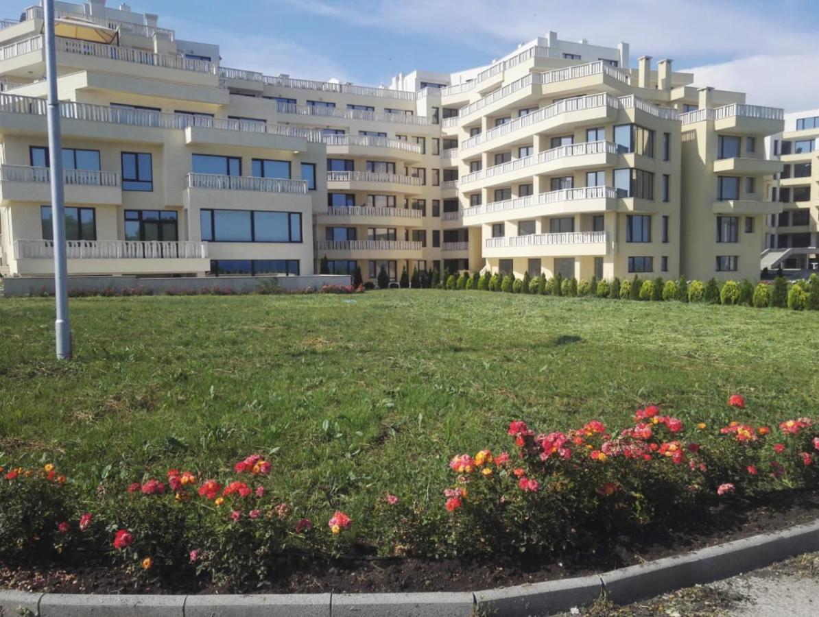 Apartments Sarafovo Burgas Stad Buitenkant foto